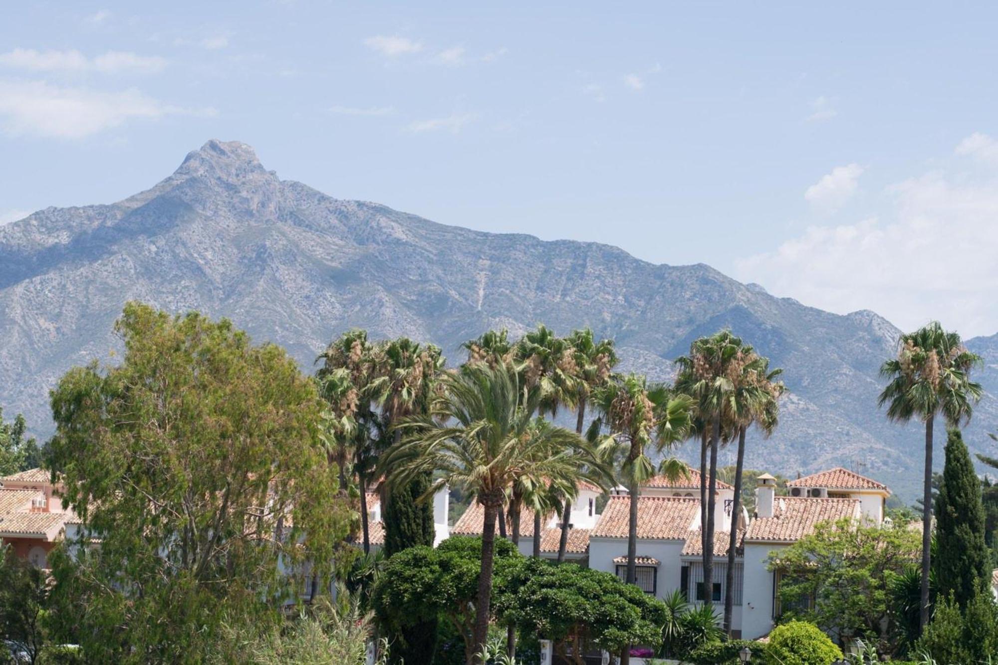 Superior 3Br Golfla Apartment Minutes From Puerto Banus & Marbella Malaga Exterior photo