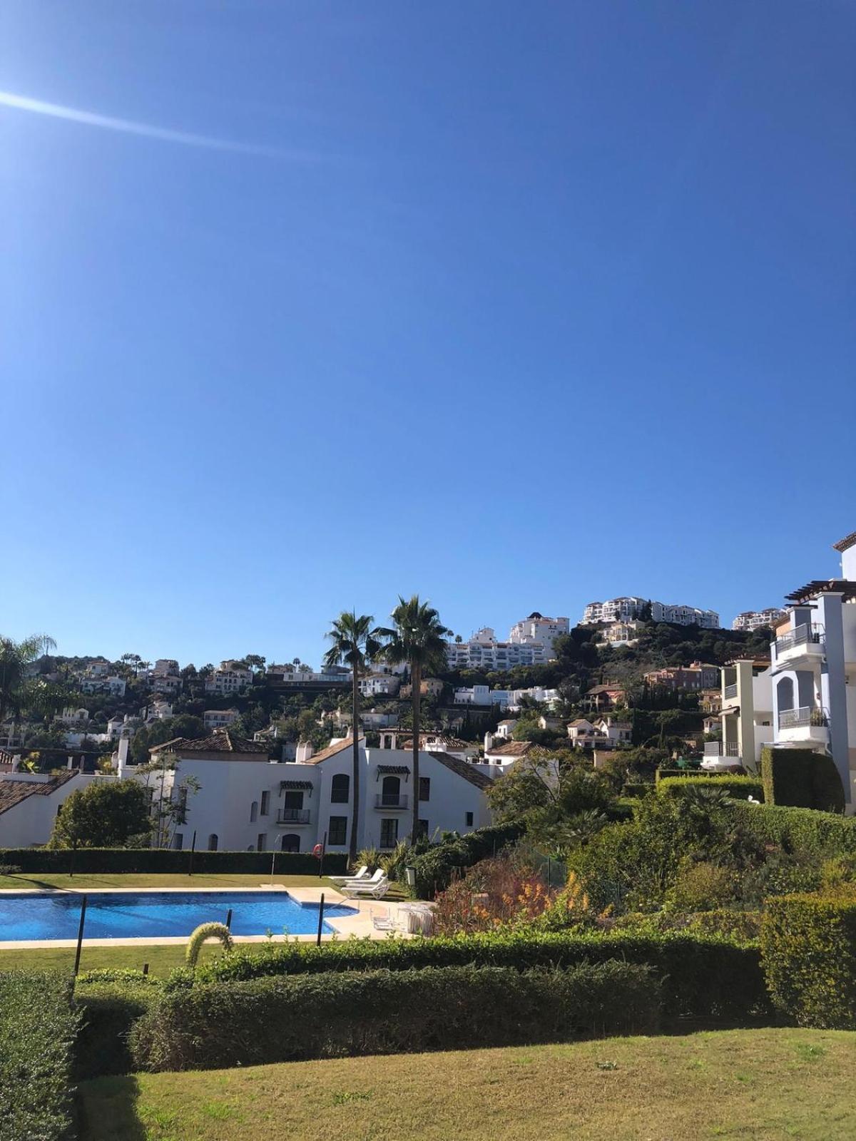 Superior 3Br Golfla Apartment Minutes From Puerto Banus & Marbella Malaga Exterior photo